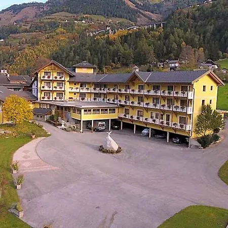 酒店 Erlebnishotel Kaernten 上韦拉赫